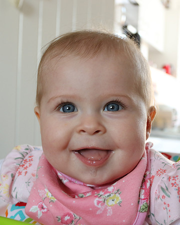 Isabelle 08.05.18 7 Months